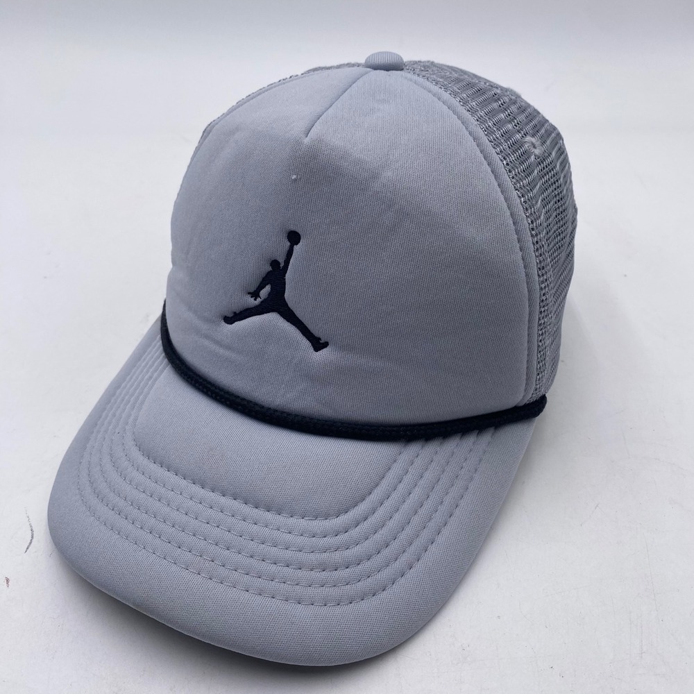 Jordan Brand Rise Cap Trucker Hat Kids 8-20 Grey Black Jumpman Rope Snapback